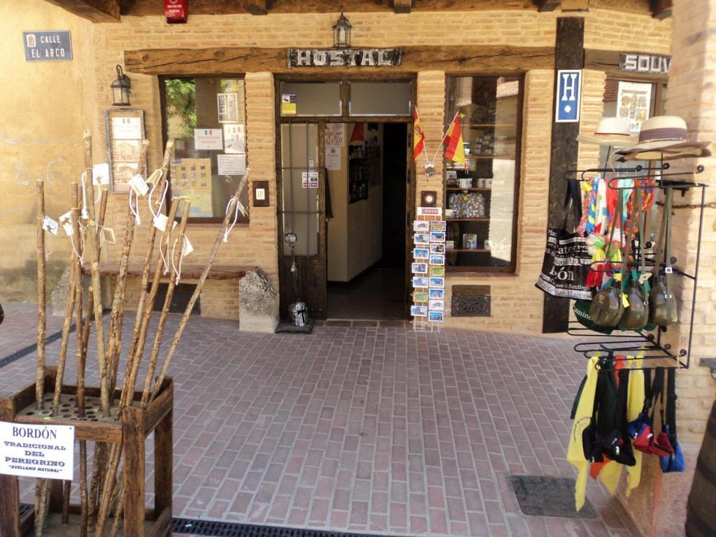Hostal La Bastide du Chemin Sahagún Extérieur photo