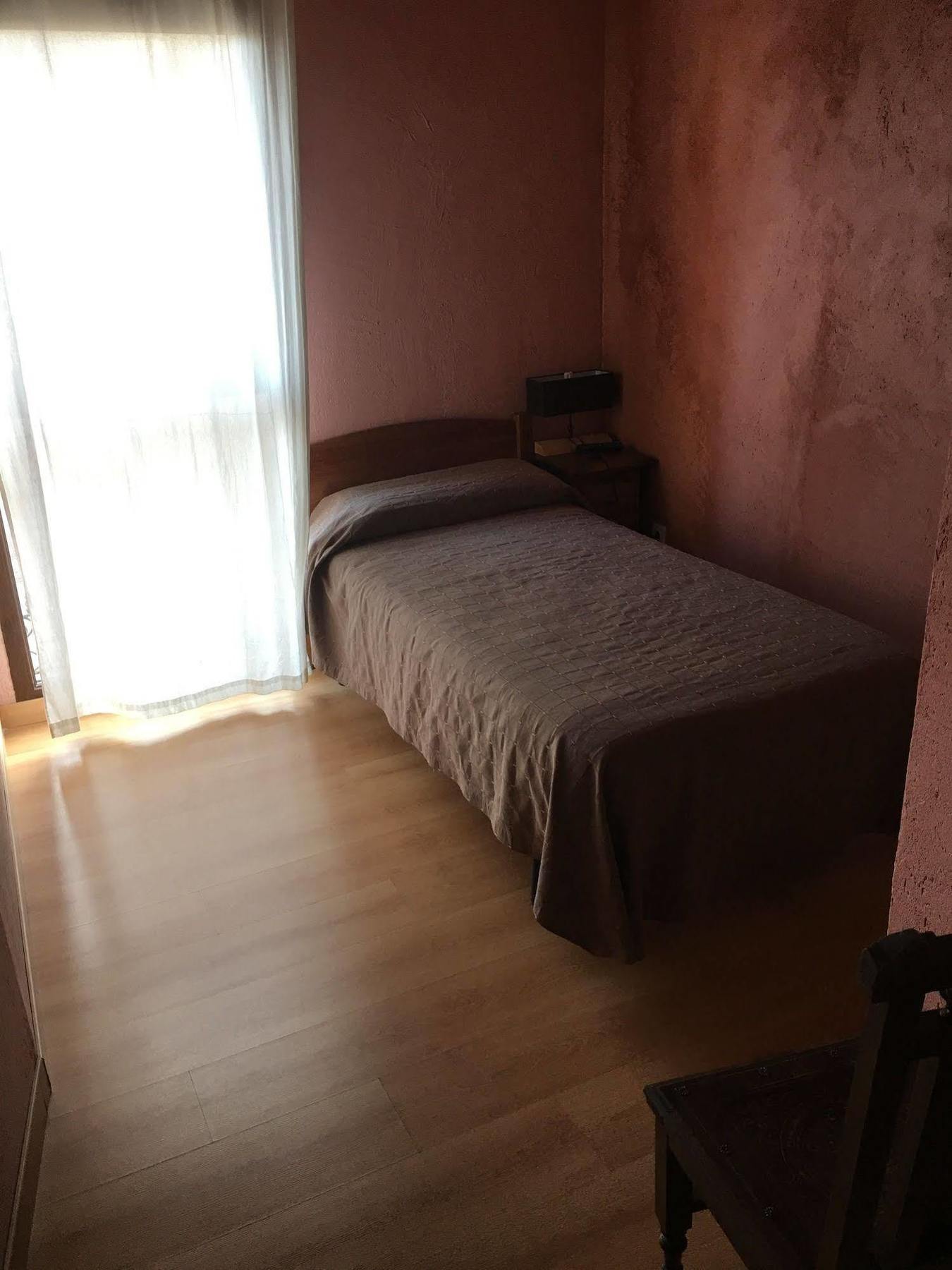 Hostal La Bastide du Chemin Sahagún Extérieur photo