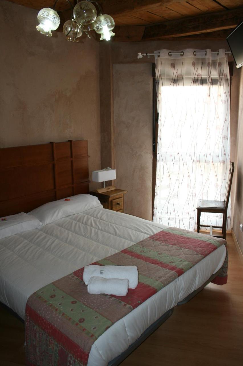 Hostal La Bastide du Chemin Sahagún Extérieur photo